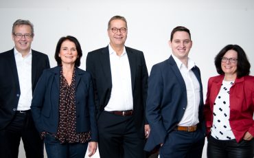 FUTURE Die Unternehmensentwickler Frank Negretti Birgit Schuler Manfred Schnellbügel David Schneider Gabriele Kurz